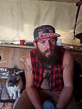 Snapshot of StruggleSnuggles chatting on 11.07.25 StruggleSnuggles online show from 11.07.25