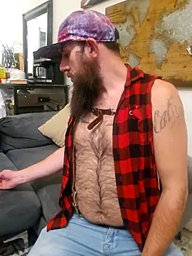 Snapshot of StruggleSnuggles chatting on 12.14.25 StruggleSnuggles online show from 12.14.25