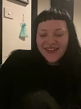 Snapshot of Gothicsiren chatting on 01.02.25 Gothicsiren online show from 01.02.25