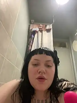 Snapshot of Gothicsiren chatting on 01.09.25 Gothicsiren online show from 01.09.25