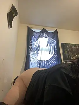 Snapshot of Gothicsiren chatting on 02.25.25 Gothicsiren online show from 02.25.25