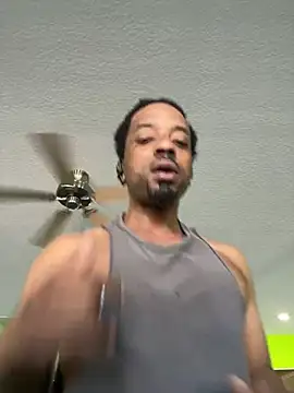 Coco-Licious online show from 01.04.25