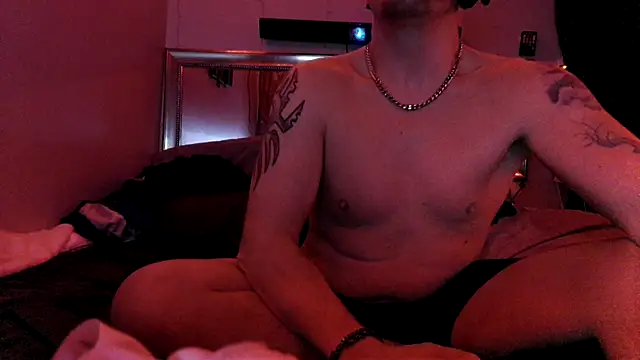 Snapshot of nickatnite1227 chatting on 01.06.25 nickatnite1227 online show from 01.06.25