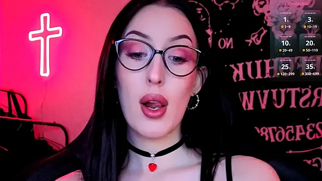 Miss Alice   online show from 04.02.26