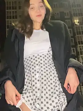 Snapshot of TheYourL chatting on 12.05.25 TheYourL online show from 12.05.25