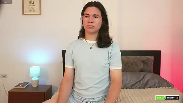 cute erelis  online show from 04.15.26