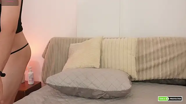 cute erelis  online show from 05.23.26
