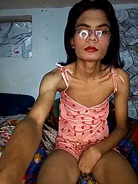 Snapshot of Enna_Zarza_ chatting on 09.27.25 Enna Zarza online show from 09.27.25