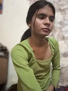 Enna Zarza  online show from 06.26.26