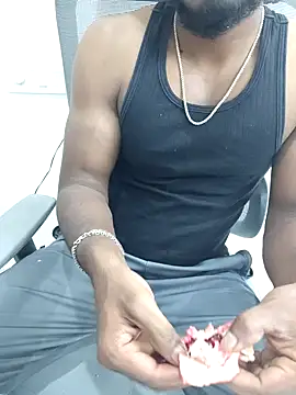 hot boy dic online show from 11.19.25