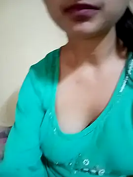 Snapshot of Piya_Ji chatting on 10.28.25 Piya Ji online show from 10.28.25