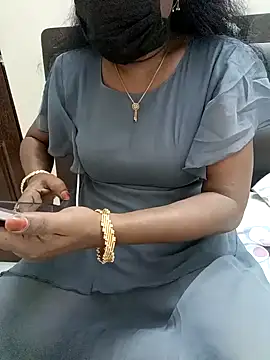Snapshot of Tamil_Vishalini chatting on 01.09.25 Tamil Vishalini online show from 01.09.25