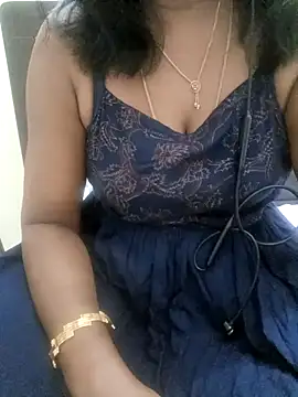 Snapshot of Tamil_Vishalini chatting on 09.28.25 Tamil Vishalini online show from 09.28.25