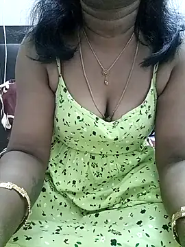 Snapshot of Tamil_Vishalini chatting on 11.05.25 Tamil Vishalini online show from 11.05.25