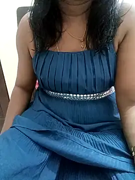 Snapshot of Tamil_Vishalini chatting on 11.30.25 Tamil Vishalini online show from 11.30.25