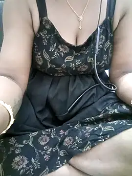 Snapshot of Tamil_Vishalini chatting on 01.09.26 Tamil Vishalini online show from 01.09.26