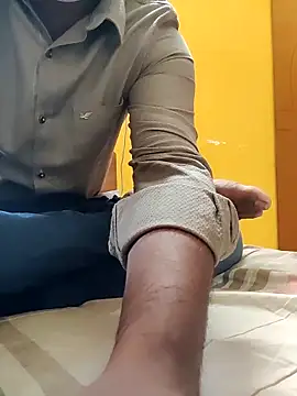 Snapshot of rashnak chatting on 03.09.25 rashnak online show from 03.09.25