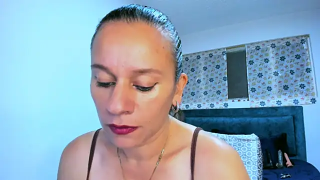 Snapshot of sofi_saliva2511 chatting on 10.27.25 sofi saliva2511 online show from 10.27.25