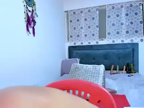 Snapshot of sofi_saliva2511 chatting on 11.13.25 sofi saliva2511 online show from 11.13.25