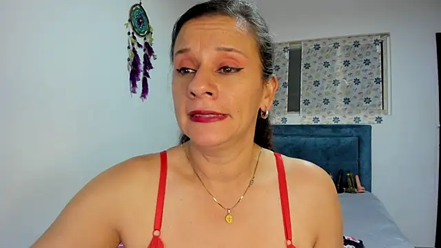 Snapshot of sofi_saliva2511 chatting on 11.25.25 sofi saliva2511 online show from 11.25.25