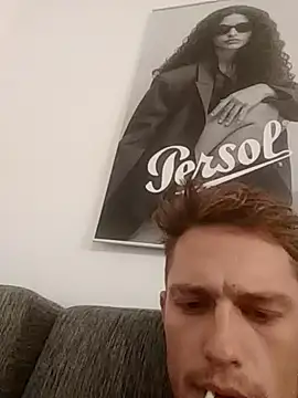 Snapshot of Hessebub chatting on 09.10.25 Hessebub online show from 09.10.25