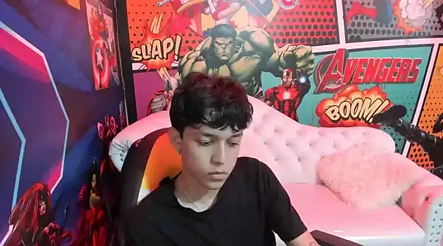 Snapshot of jisuscat chatting on 01.11.25 jisuscat online show from 01.11.25