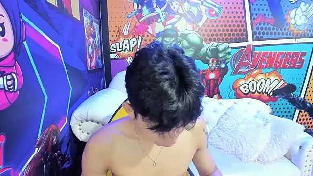 Snapshot of jisuscat chatting on 03.06.25 jisuscat online show from 03.06.25