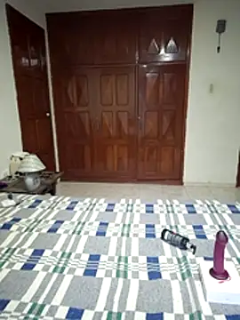 Stormy 77 online show from 12.19.25