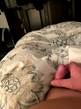 Snapshot of gamdschie49 chatting on 09.17.25 gamdschie49 online show from 09.17.25