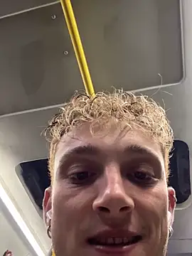 Snapshot of verici34 chatting on 11.02.25 verici34 online show from 11.02.25