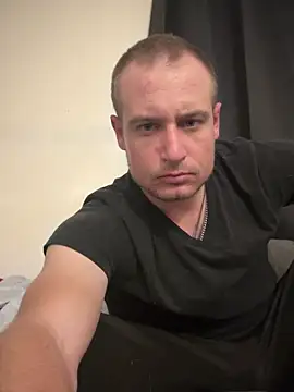 Golden Alex online show from 12.31.24