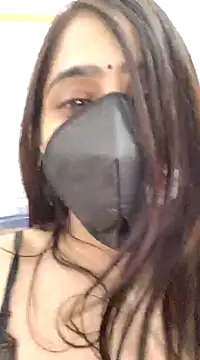 shreya1765 online show from 01.05.25