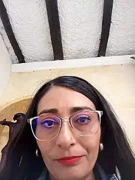 BELLA--26 online show from 02.26.25