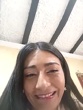 BELLA--26 online show from 03.15.25