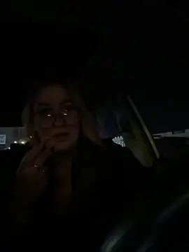 Snapshot of Mia-Fuchs chatting on 02.07.25 Mia-Fuchs online show from 02.07.25