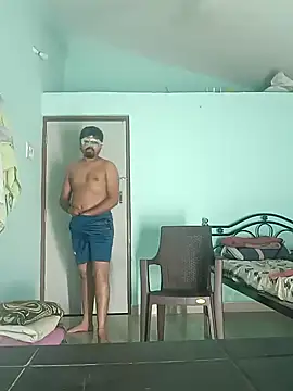 Desi Heat online show from 01.11.25