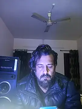 Snapshot of MAGNETICDADDY8 chatting on 01.06.25 MAGNETICDADDY8 online show from 01.06.25