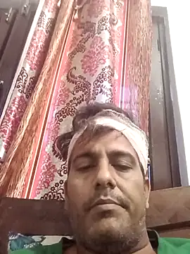 Snapshot of MAGNETICDADDY8 chatting on 03.16.25 MAGNETICDADDY8 online show from 03.16.25