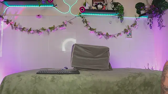 bri cullen online show from 09.16.25