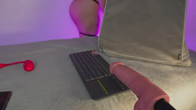 bri cullen online show from 09.24.25