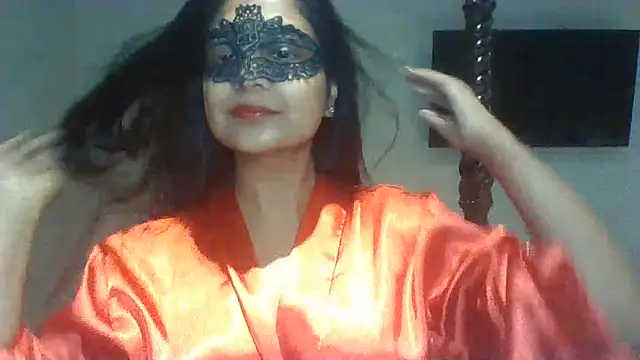 Snapshot of tantragoddess chatting on 06.15.26 tantragoddess online show from 06.15.26