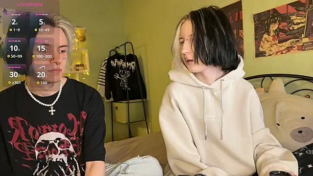 VeryRare TwinS online show from 11.26.25