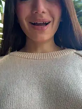 Maddy Jones online show from 01.31.25