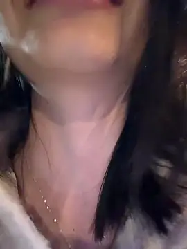 Maddy Jones online show from 05.18.26
