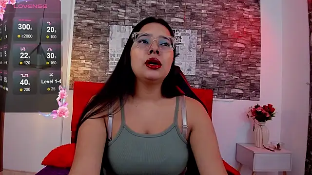 Snapshot of Emily_sc chatting on 01.14.25 Emily sc online show from 01.14.25