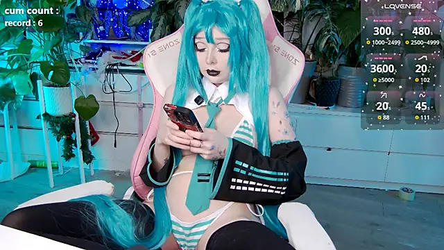 cutelittlepuff online show from 03.07.26