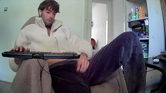 onesieboyx online show from 10.02.25