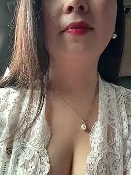 SSSniang- online show from 02.20.25