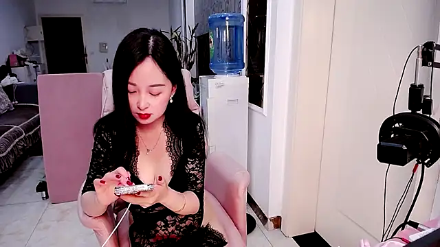 SSSniang- online show from 03.19.25