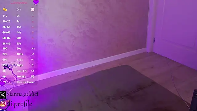 Snapshot of uhlala__ chatting on 02.05.25 uhlala online show from 02.05.25